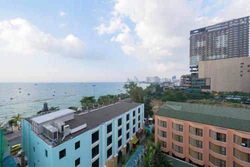 ディープ ブルー Z1015