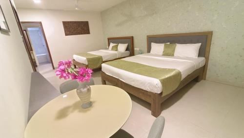 Amazinn Hotel photo 2
