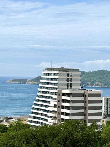 New apartment in Becici