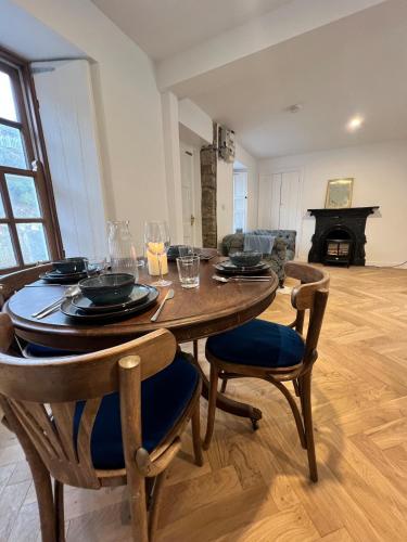 Forge Masters Cottage Luxury Cottage in Village in Inistioge
