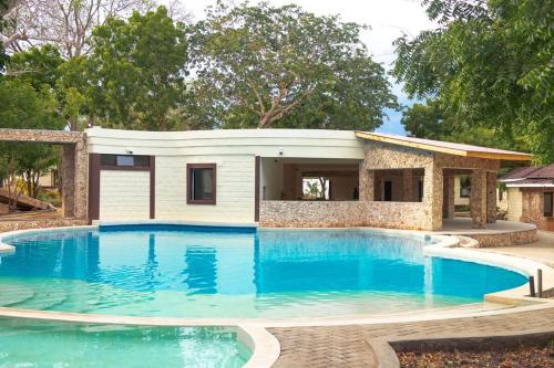 Peldbaseins, Mbuyu Watatu Lodge - Shimoni in Shimoni