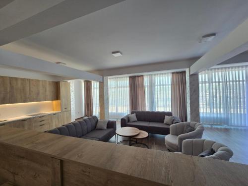 Hotel Arbëri Events (Hotel Arberi Events) in เบซิม ชาลา