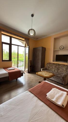 Pohled zvenku, Hotel Giorgi in Ckaltubo