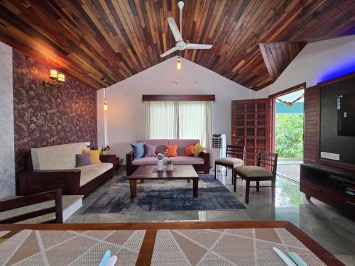 Attractions, Cherilyn Monta Resort in Ratnagiri
