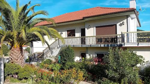 ทัศนียภาพภายนอกโรงแรม, Quinta Maria étage de villa calme avec piscine (Quinta Maria etage de villa calme avec piscine) in บอร์บา เด มอนตันยา