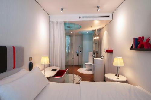 citizenM Amsterdam South - image 4