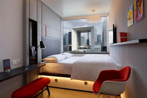 room detail thumbnail 1