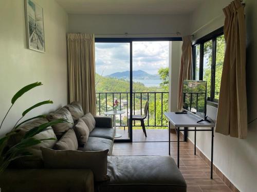 Unique Sea View House 1 bedroom Sabaly B2 — other in 27/2 Thanon Sirirat, Patong Beach Thailand, 83150