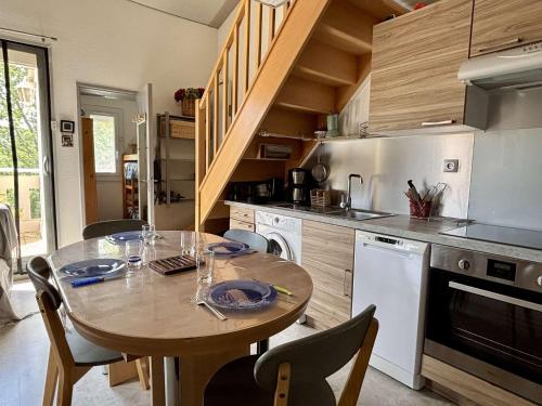 Appartement T2 mezzanine 5 couchages AR020-180