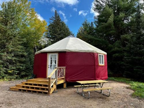 . Cozy Woodland Yurt Retreat with Firepit & Kitchenette near Orr, Minnesota