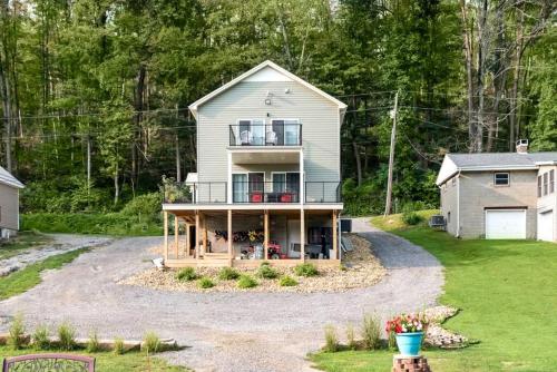 . Family Adventure Awaits: Amazing Cabin by the Allegheny River in Pennsylvania