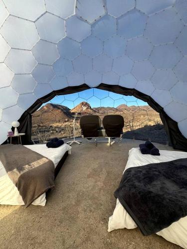 Incredible Dome on a Unique Space-Themed Site with Stunning Desert Views near Big Bend National Park in Terlingua (TX)