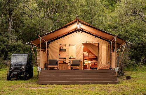 Beautiful Safari Tent Nestled Amidst Trees in San Saba, Texas