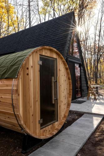 A-Frame Paradise: Retreat with Exclusive Steam Sauna in Mission Township in Breezy Point (MN)