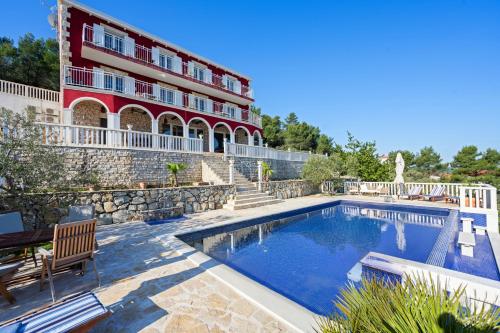 Villa Bratello – khách sạn tại Marina