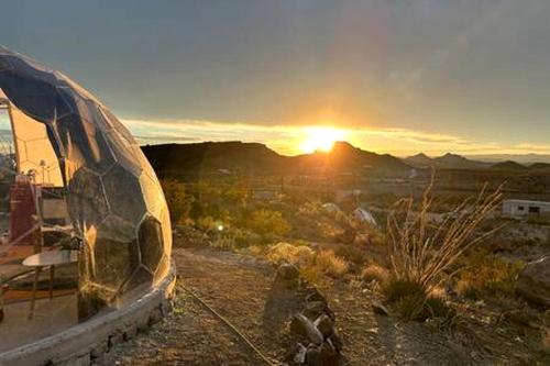 Unique Dome with Great Desert Views in Terlingua, Texas in Terlingua (TX)