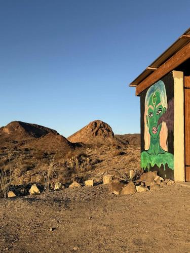 Unique Dome with Great Desert Views in Terlingua, Texas in Terlingua (TX)