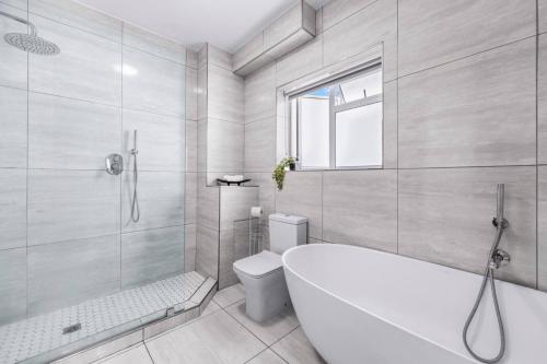 Ocean View Apartment at Adelphi Galleria - image 13