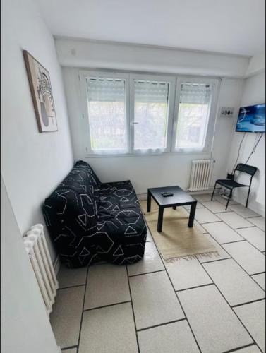Borlo, Petit studio proche centre ville