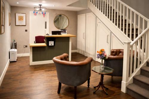 room detail thumbnail 2
