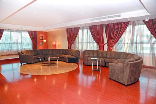 Armada Living - Holiday Homes Rental, Dubai (photo 8)