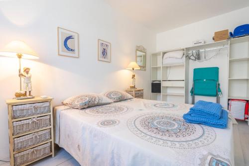 Belle Maison Bleu Azur - image 2