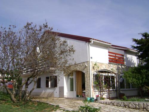  Apartments Niko in Stara Novalja