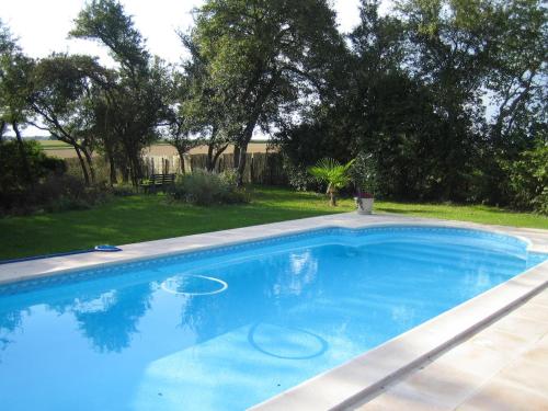 Domaine Les Épinois, 1h30 de Paris (Domaine Les Epinois, 1h30 de Paris) in Savigny-sur-Clairis