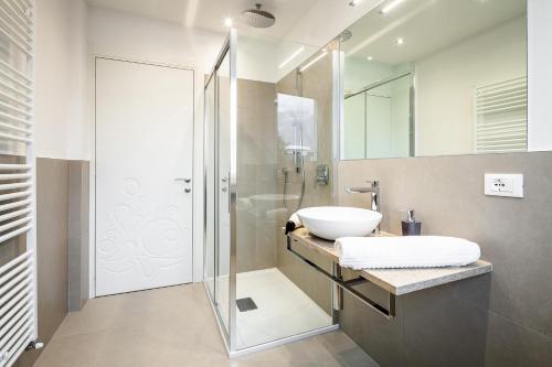 Fior Apartments - image 10