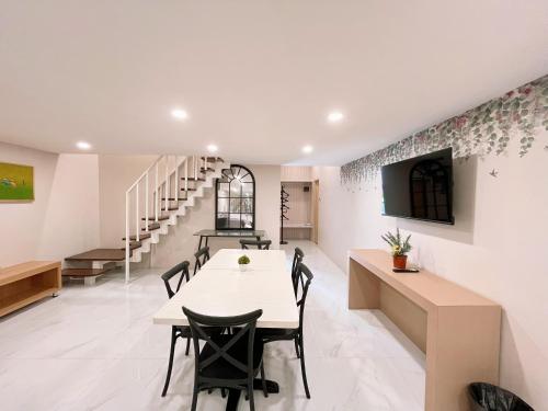 Létesítmények, Verse Hotel Cirebon in Cirebon