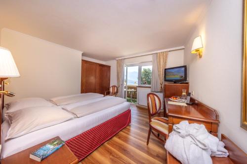 Zimmer mit 2 einzelbetten, balkon