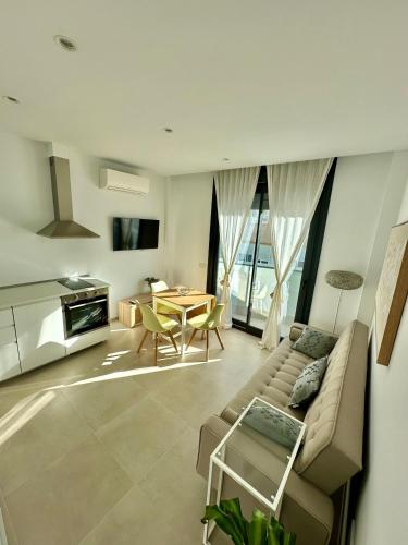 Ocean Breeze Luxury Apartment-Céntrico-Parking-Piscina-Wifi
