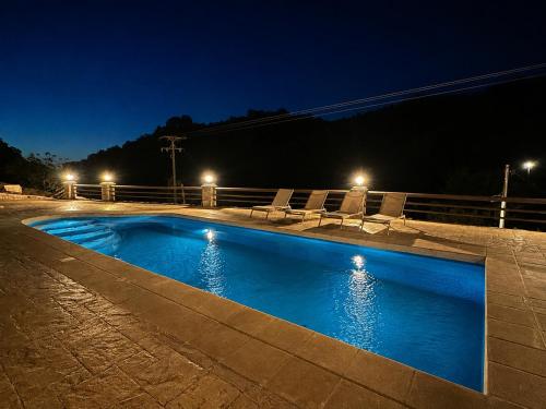 Villa FoRest luxury in nature with private pool in Keramies
