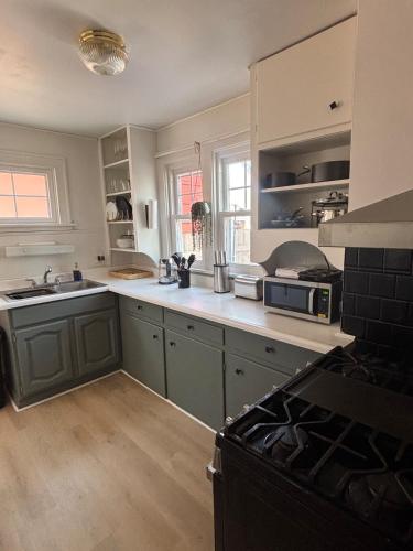 Regency Retreat in Lockport (NY)