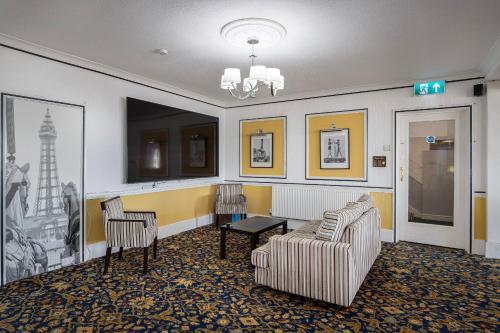Fuajee, Hotel Santa Maria in Blackpool