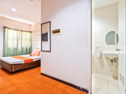 California Signature Suites Room Type - Standard Studio