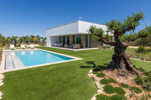 Antequera Golf Villa Pool by ELE Apartments, Antequera
