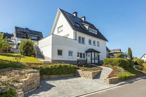 Ferienwohnung Dicke Linde, 55qm in Schmallenberg, Deutschland