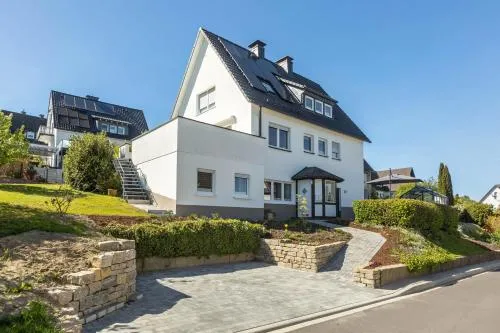 Ferienwohnung Dicke Linde, 55qm in Schmallenberg, Deutschland