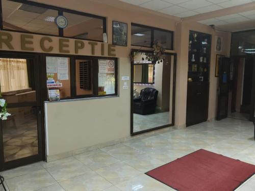 Hotel Tiver in Kampia Turzī