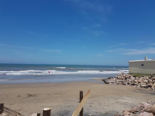 Strand, Los Lachos in Aguas Dulces