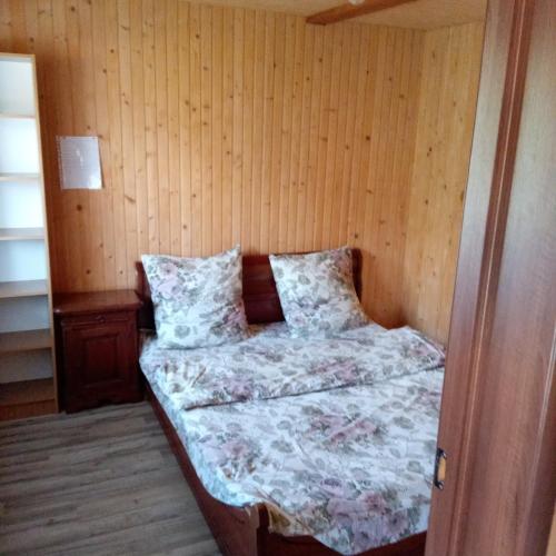 1 double bed