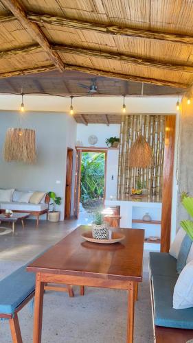 Terrazzo/balcone, Wild Wasi - Private Jungle Villa in Canelos