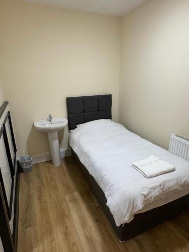 The Dublin Packet- Single Room 7 in Holyhead