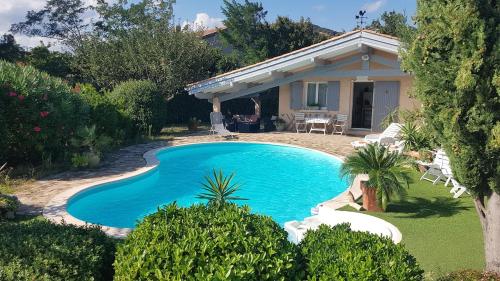 Charmant studio de 15 m2 en Ardèche provençale gîte à louer Aubignas