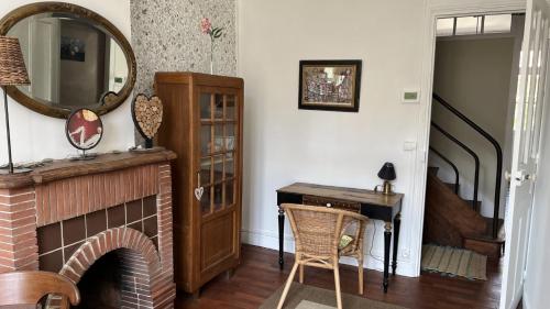 Viesnīcas āriene, Le Logis Des Ais Centre Historique in La Charite Sur Loire