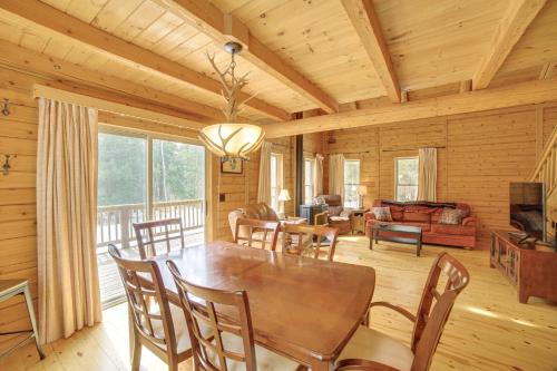 1/4 Mi to Hiawatha Forest Trails! Outdoor Retreat in Munising Township (MI)