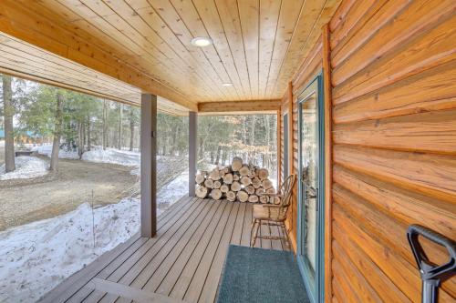 1/4 Mi to Hiawatha Forest Trails! Outdoor Retreat in Munising Township (MI)