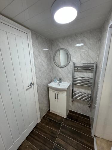 The Dublin Packet- Single Room 7 in Holyhead