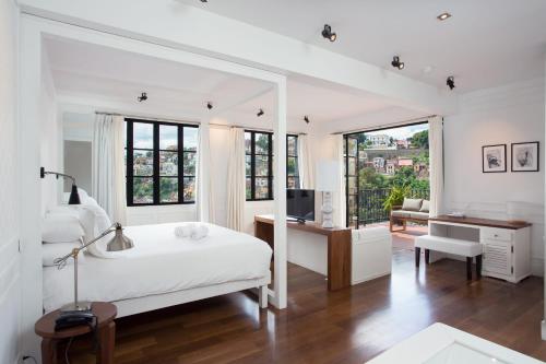 Grand Hotel Urban in อันตานานาริโว